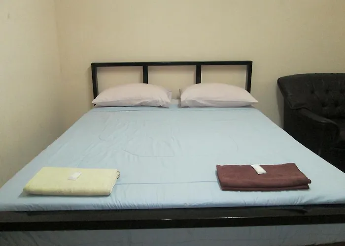 Lee House Guest house *