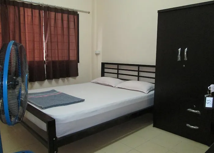 Guest house Lee House *